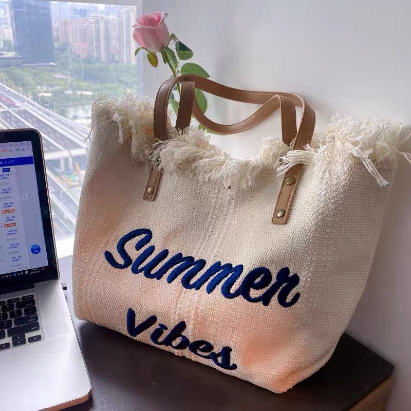 Stylish Beach Bag Tote - Your Perfect Travel Companion