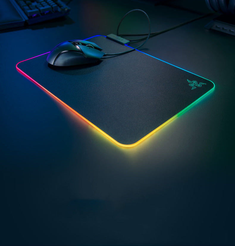 Razer Firefly Hard V2 RGB Game Mouse Pad Can Customize The Built-in Cable