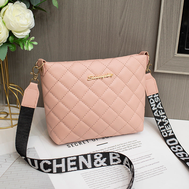 Small Messenger Bag For Women Trend Embroidery Female Shoulder Bags Fashion Chain Ladies Crossbody Purse