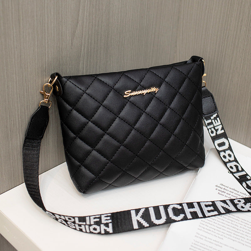 Small Messenger Bag For Women Trend Embroidery Female Shoulder Bags Fashion Chain Ladies Crossbody Purse