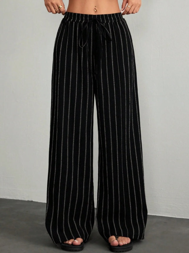 Plus Size High-Waisted Textured Wide-Leg Pants Pear-Shaped Body Slimming Vertical Striped