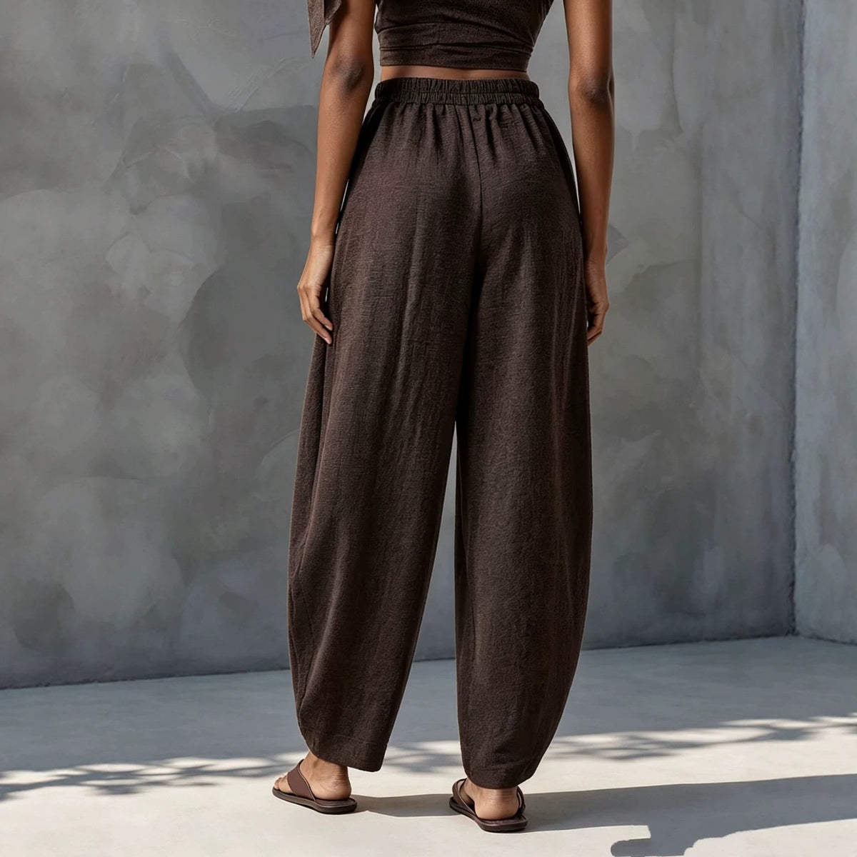 Discover Comfort and Style with Versatile Women's Wide-Leg Pants