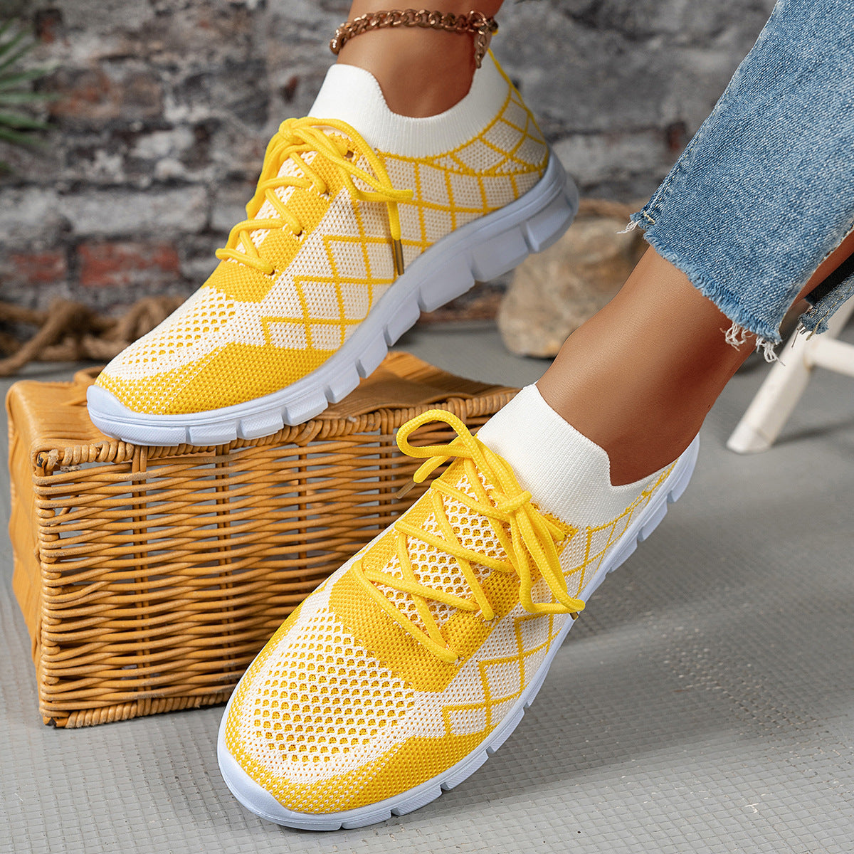 Colorblock Plaid Lace-Up Flyknit Sneakers Ins Mesh Casual Shoes Fashion Breathable | Koalakits36