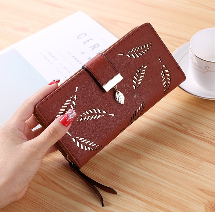 Gold Hollow Leaves Handbag: Elevate Your Style with This Elegant Long Wallet