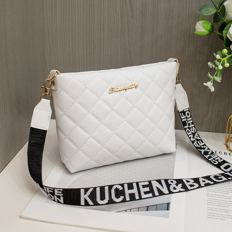 Small Messenger Bag For Women Trend Embroidery Female Shoulder Bags Fashion Chain Ladies Crossbody Purse
