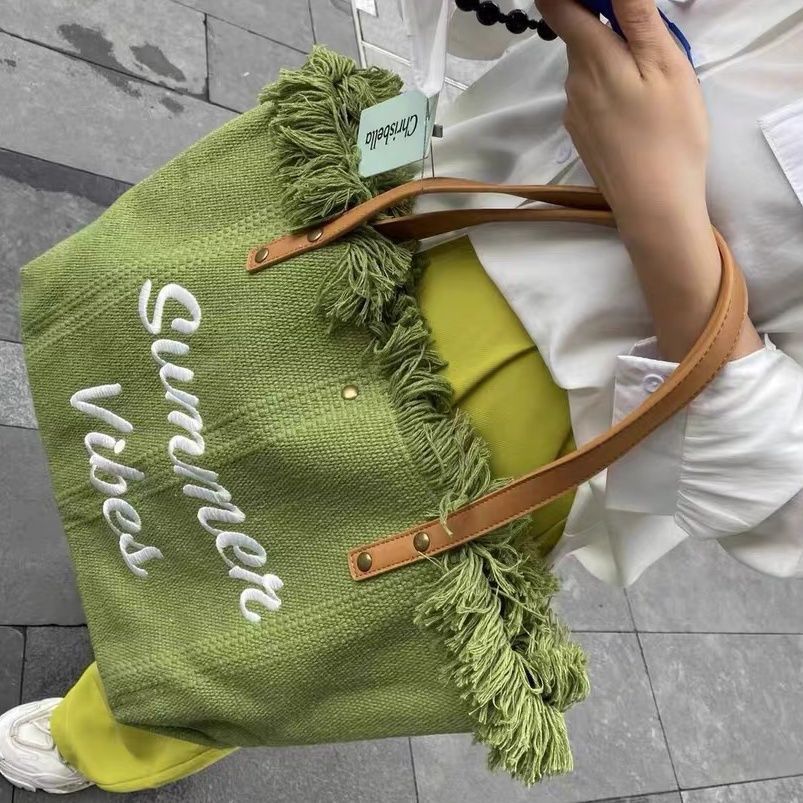Stylish Beach Bag Tote - Your Perfect Travel Companion