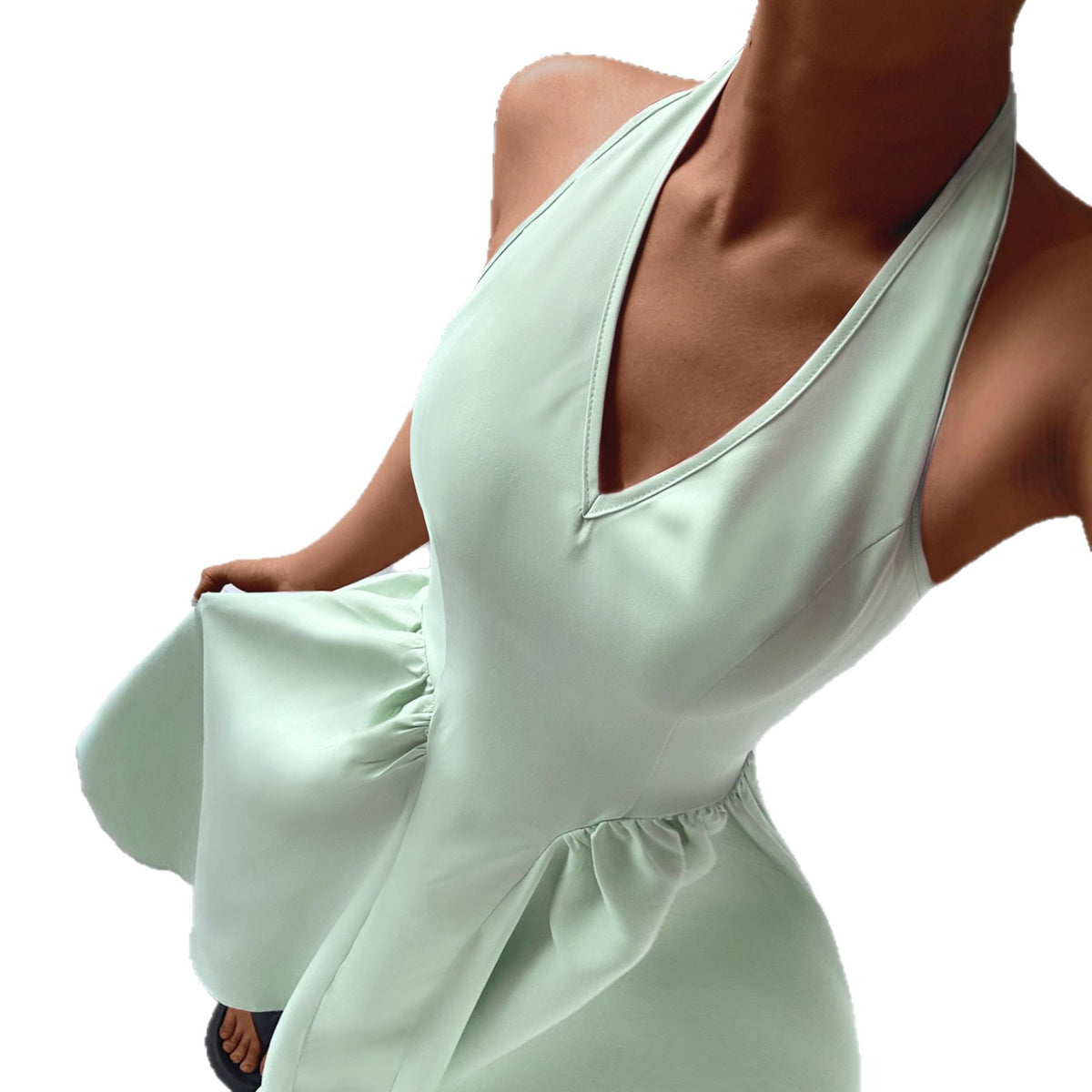 Elegant Halter Neck Dress – The Perfect Addition to Your Chic Wardrobe