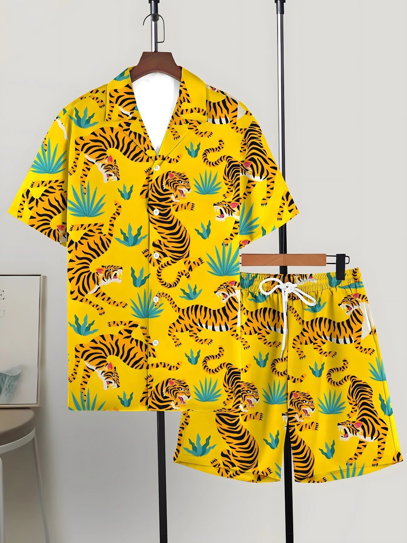 Printed Trendy Loose Short-Sleeve Shirt And Shorts Mens Set