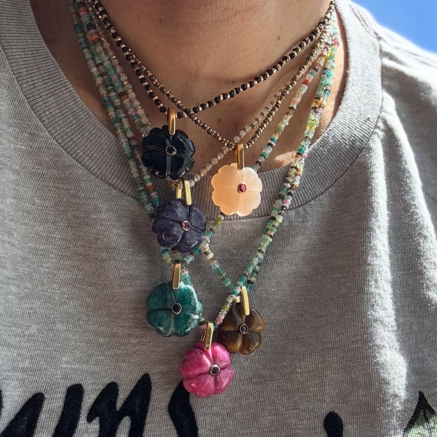 Red Oil-drop Flower Clavicle Necklace For Women